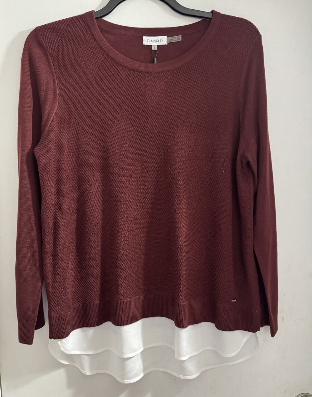 Calvin Klein Women’s Long Sleeve Sweater Size Large Burgundy With Chiffon Hem